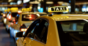 Read more about the article Taxi công nghệ hoạt động lại ở TP HCM